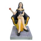 Imagem Pomba Gira No Trono Preto E Dourado Resina Estatua