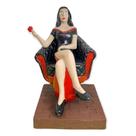 Imagem Pomba Gira No Trono Preto e Vermelho Escultura Resina