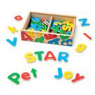 Ímãs alfabéticos de madeira Melissa & Doug 52 maiúsculas/minúsculas Ímãs alfabéticos de madeira Melissa & Doug 52 maiúsculas/minúsculas