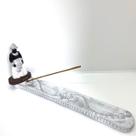 Incensário régua Xangô Ayrá branco 24 cm resina Incensário régua Xangô Ayrá branco 24 cm resina