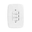 Interruptor com 3 Tomadas Simples Branco Pluzie - Interruptor com 3 Tomadas Simples Branco Pluzie -