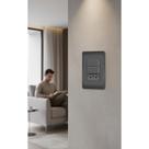Interruptor Duplo com Tomada 20A 4x2 Preto Sofisticado Interruptor Duplo com Tomada 20A 4x2 Preto Sofisticado