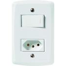 Interruptor simples 4x2 com 1 tecla + tomada 2p+t 10a 250v 57145/064 branco tramontina Interruptor simples 4x2 com 1 tecla + tomada 2p+t 10a 250v 57145/064 branco tramontina