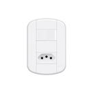 Interruptor Simples E Tomada 2p+t 20a Fame Blanc+ Distanciados Com Placa 4x2 Branco