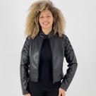Jaqueta Alpelo em P.u Curta Feminina Jaqueta Alpelo em P.u Curta Feminina