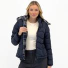 Jaqueta Dyordhana Nylon Xadrez com Capuz Feminina Jaqueta Dyordhana Nylon Xadrez com Capuz Feminina