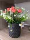 Jarro floral preto, com flores Jarro floral preto, com flores