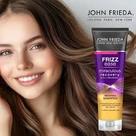 Jf sh frizz ease miraculous 250ml Jf sh frizz ease miraculous 250ml