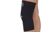 Joelheira de Neoprene Longa com Orifício para Rótula 543 Salvapé Joelheira de Neoprene Longa com Orifício para Rótula 543 Salvapé