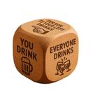 Jogo de beber Wooden Dice Handcrafted Party Decision Cube