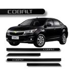 Jogo de Friso Porta Lateral Chevrolet Cobalt Grafia Ponta Redonda Cores Protetor de Porta
