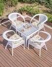 Jogo de Mesa e Cadeiras Jardim C7 Neo Glamour