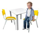 Jogo de Mesa Infantil Com 2 Cadeiras Escolar Creche Atividades Amarelo
