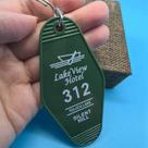 Jogo de terror silent hill 2 lake view hotel 312 chaveiro para mulheres homens carro chaveiro jóias Jogo de terror silent hill 2 lake view hotel 312 chaveiro para mulheres homens carro chaveiro jóias