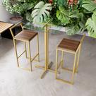 Jogo Mesa Alta Bistrô Quadrada Vidro 2 Banquetas Imbuia Confort Industrial Dourado