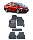 Jogo Tapete Carpete Chevrolet Sonic 2012 a 2014 Com Logo Bordado Grafite-300.332GRF