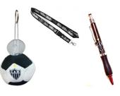 Kit 01 Caneta esferografica 01chaveiro pelucia e 01cordao do Atletico mineiro