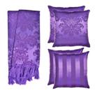 Kit 1 Manta e 4 Capas de Almofada em Tecido Jacquard Tradicional Roxo Kit 1 Manta e 4 Capas de Almofada em Tecido Jacquard Tradicional Roxo