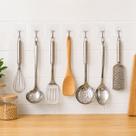 Kit 10 Gancho Multiuso Adesivo Organizador Suporta Até 2kg Pendurar Acessórios Leves Parede Lisa Sem Furos Banheiro Cozinha Lavanderia