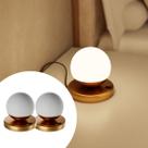 Kit 2 Abajur Luminária De Mesa Dama Moderno Alumínio Com Globo Vidro com Lâmpada branco Quente