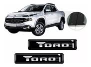 Kit 2 Adesivos Emblema Coluna Lateral Fiat Toro 3D Resinado