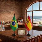 Kit 2 Bandeirinhas De Mesa Brasil E França e Espanha