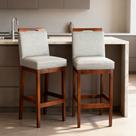 Kit 2 Banquetas Altas 70cm com Encosto Madeira Maciça Estofado em Linho Cozinha Americana Bancada Gourmet Bistrô Rubi Kit 2 Banquetas Altas 70cm com Encosto Madeira Maciça Estofado em Linho Cozinha Americana Bancada Gourmet Bistrô Rubi