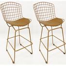 Kit 2 Banquetas para Cozinha média Bertoia maciça cor Dourado fosco assento cor caramelo altura 60cm