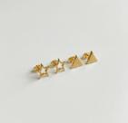 Kit 2 Brincos Estrela e Triangulo Delicado Pequeno Folheado a Ouro 18k Kit 2 Brincos Estrela e Triangulo Delicado Pequeno Folheado a Ouro 18k