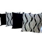 Kit 2 Capas De Almofadas Jacquard Sued Preto 45x45 Zíper