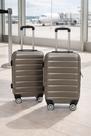 Kit 2 Malas de Viagem Com Rodinhas 18'' e 20'' - Cinza Kit 2 Malas de Viagem Com Rodinhas 18'' e 20'' - Cinza