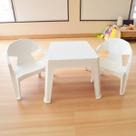 Kit 2 Mini Poltronas Cadeiras Diamond Plástica 1 Mesa Infantil Resistente de Plástico para Criança