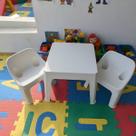 Kit 2 Mini Poltronas Cadeiras Resist Plástica 1 Mesa Infantil Resistente de Plástico para Criança Kit 2 Mini Poltronas Cadeiras Resist Plástica 1 Mesa Infantil Resistente de Plástico para Criança