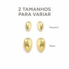 Kit 2 Pares de Brincos Femininos Dourados Gota Lisa em Tamanhos Diferentes Kit 2 Pares de Brincos Femininos Dourados Gota Lisa em Tamanhos Diferentes