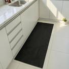 Kit 2 Passadeiras De 1 Metro Por 43cm Soft Preto Tapete Antiderrapante Emborrachado Ideal Para Cozinha Banheiro Frente De Pia