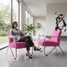 Kit 2 Poltronas Decorativa Bela Couro Rosa Pink Braço Cromado Mz Decor