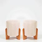 Kit 2 Puff Piave Redondo Decorativo Tecido em Linho Puffe Pés Madeira Maciça