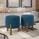 Kit 2 Puffs Decorativo Redondo Banqueta Sala Quarto Escritório Pés Madeira Zuppy - Azul Suede