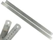 Kit 2 Réguas Escolar De Metal Aço Inox Tamanho 50 e 60 cm Engenheiro Escritório Resistente Marcação Baixo Relevo