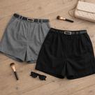 Kit 2 Short Alfaiataria Plus Size Feminino Viscolinho Cintura Alta Com Zíper Lateral Com Cinto Alfaiataria