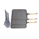 Kit 3 Bifeteiras Antiaderente Lisa 23x23cm e 3 Espátulas Kit 3 Bifeteiras Antiaderente Lisa 23x23cm e 3 Espátulas