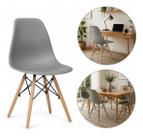 Kit 3 Cadeira Eames - Cinza Polipropileno e Madeira Kit 3 Cadeira Eames - Cinza Polipropileno e Madeira