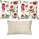 Kit 3 Capas de Almofadas Tulipas Vermelhas e Matelassê Bege 45x45cm Kit 3 Capas de Almofadas Tulipas Vermelhas e Matelassê Bege 45x45cm