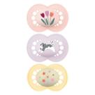 Kit 3 Chupetas Mam Day & Night Brilham No Escuro 6m+ Menina Kit 3 Chupetas Mam Day & Night Brilham No Escuro 6m+ Menina