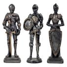 Kit 3 Guerreiros Soldados Medievais Na Base Estátua Chumbo