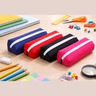 Kit 4 Estojos Escolares Retangulares Cores Sortidas Azul, Vermelho, Rosa e Preto