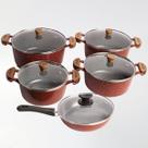Kit 5pçs Caçarolas 18a24cm Frigideira 24cm Mescla Cerâmico Alças Madeira com Tampas de Vidro - Cor: Vermelho com Cinza