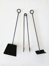 Kit Acessórios de Limpeza para Lareira, Churrasqueira e Forno a Lenha 3 Peças em Ferro Cor Preto Kit Acessórios de Limpeza para Lareira, Churrasqueira e Forno a Lenha 3 Peças em Ferro Cor Preto