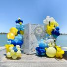 Kit Balloon Garland Arch Kozee Blue Yellow 136 unidades com limão