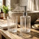 Kit Banheiro Luxo Hauskraft Premium Vidro Texturizado Dispenser Sabonete e Copo Kit Banheiro Luxo Hauskraft Premium Vidro Texturizado Dispenser Sabonete e Copo